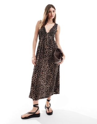 v neck midaxi dress with full hem in leopard print-Multi