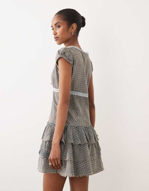 ASOS DESIGN v neck mini tea dress with puff sleeve in blue and tan check, 4 of 4