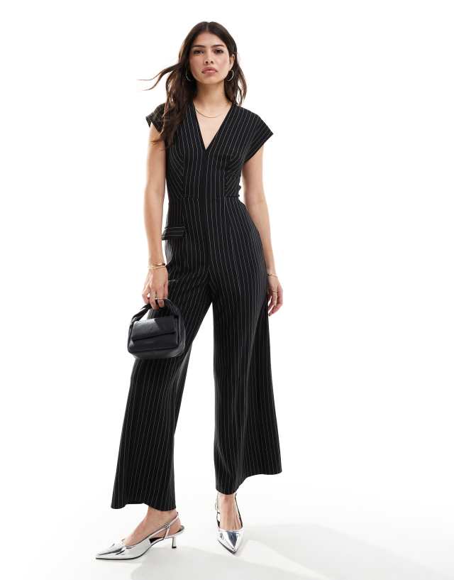 ASOS DESIGN - v neck pinstripe jumpsuit with wide leg