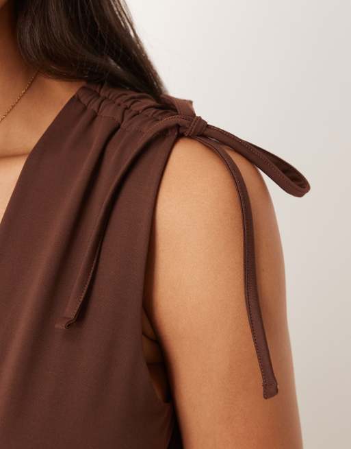 ASOS DESIGN v neck ruffle hem top in chocolate, 3 of 4