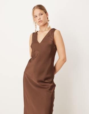 asos design satin midi slip dress ASOS DESIGN bias cut black satin midi slip dress w/soft v neckline detail  size 8