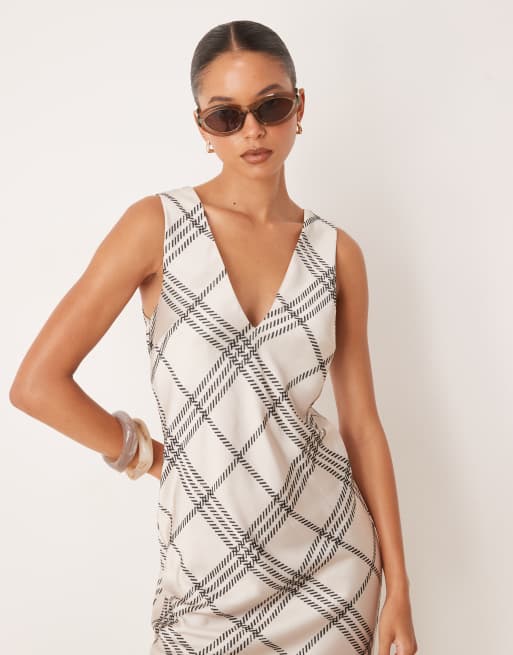 ASOS DESIGN v-neck satin slip midi dress in white and black check, 2 of 4