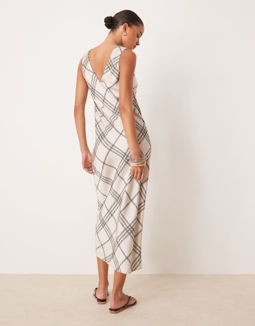 ASOS DESIGN v-neck satin slip midi dress in white and black check, 3 of 4