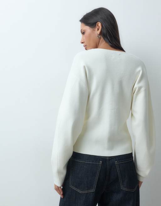 ASOS DESIGN v neck structured cardigan in cream, 3 of 4