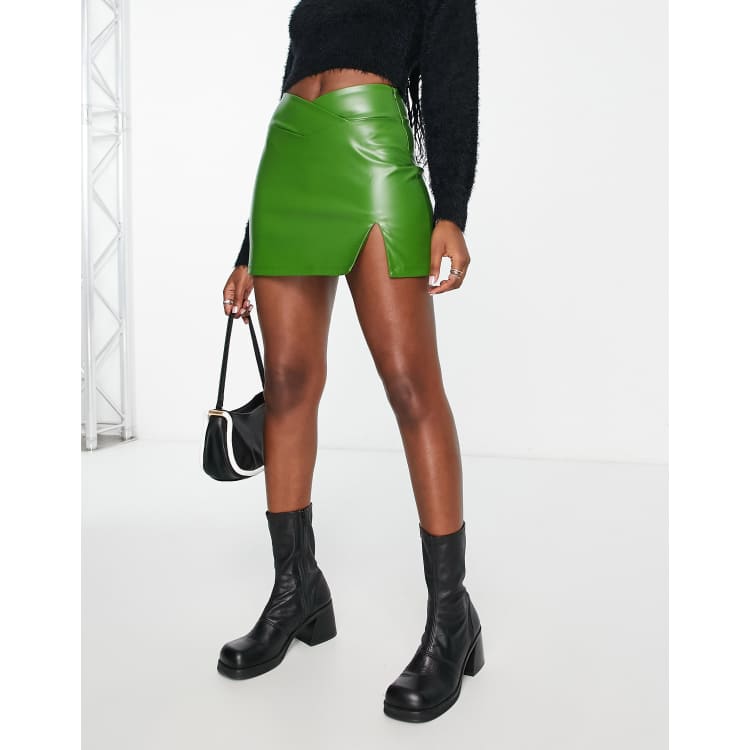 V Waistband Side Split Mini Skirt