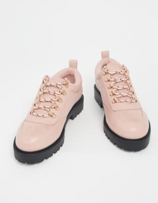 scarpe da trekking pianta larga