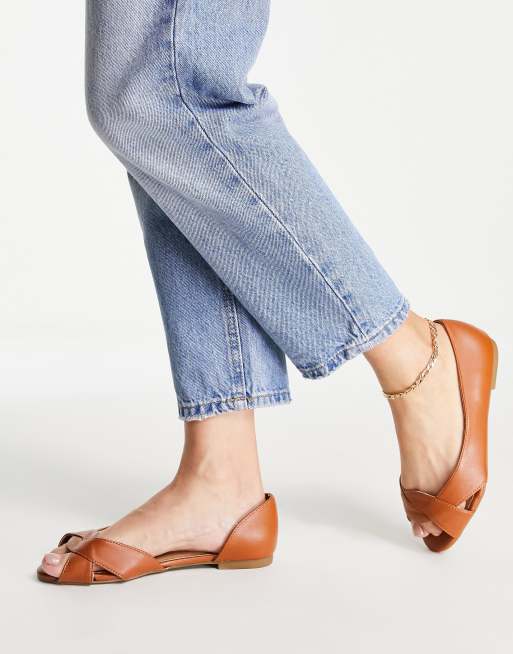 ASOS DESIGN - Vale - Ballerina's met brede pasvorm en open neus in bruin, 4 van 4
