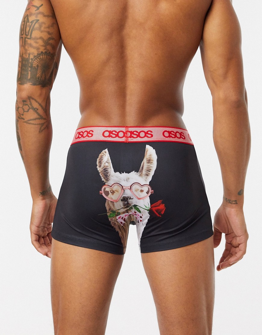 ASOS DESIGN - Valentijn - Zwarte boxershort met lamaprint en branding op de tailleband