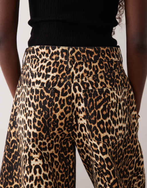 ASOS DESIGN - vaqueros de estampado leopardo color toffee efecto cuerno, 4 de 5
