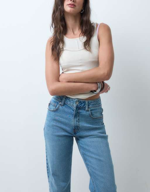 ASOS DESIGN - vaqueros mom slim fit en azul lavado claro, 4 de 5