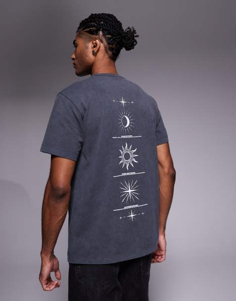 ASOS DESIGN - Vasket sort kraftig T-shirt med kosmisk grafik langs rygsøjlen - view 1