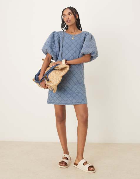 ASOS DESIGN - Vatteret minikjole med pufærmer i denim-vask - view 1