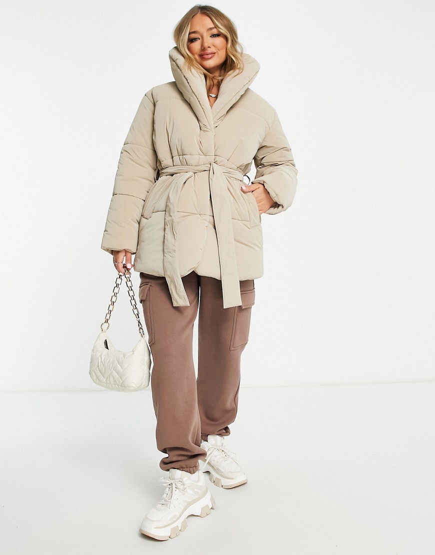 ASOS DESIGN velour look belted padded coat in mink-Brown