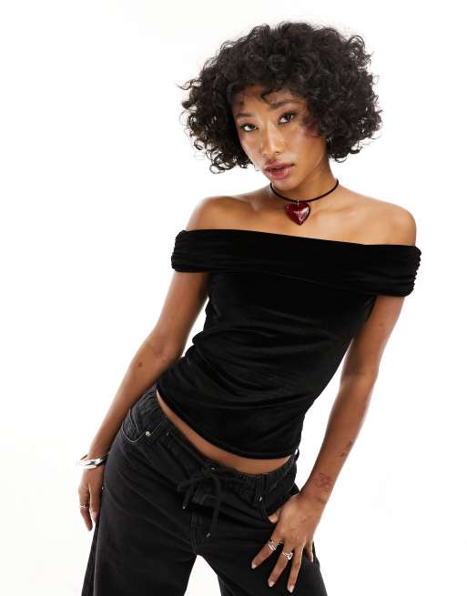 Black velvet best sale off shoulder blouse