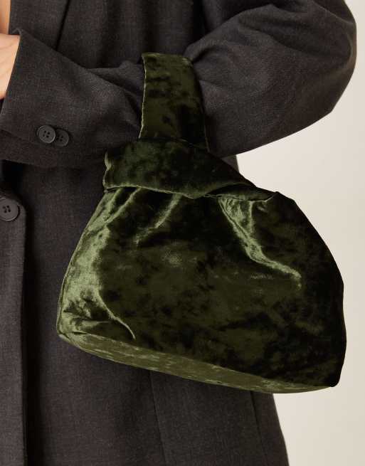 ASOS DESIGN velvet loop-through clutch bag in dark green, 4 of 4