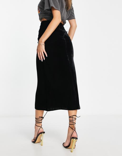 Black velvet 2025 skirt asos