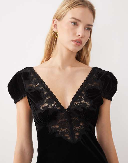ASOS DESIGN velvet midi tea dress with lace in black, 3 of 4