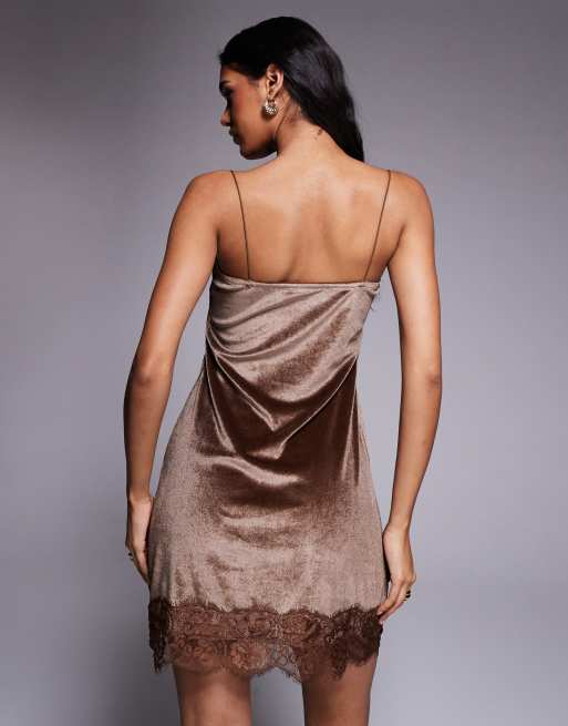 ASOS DESIGN velvet mini dress with deep lace hem trim in chocolate, 4 of 4