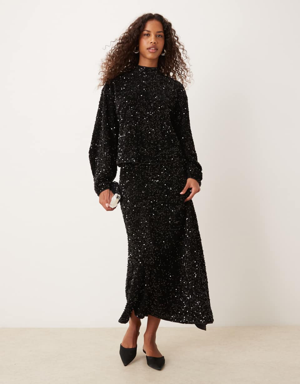 Velvet sequin midi skirt