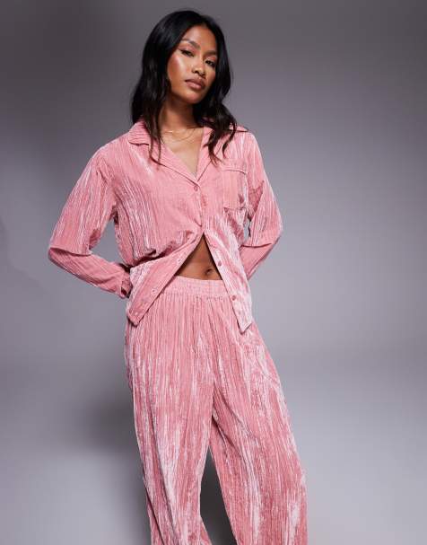 ASOS DESIGN velvet texture pyjama set in pink - view 1