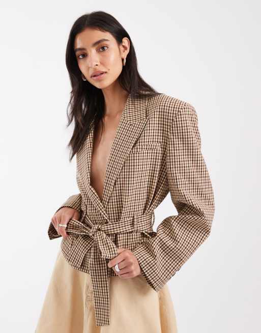 ASOS DESIGN verkürzte Jacke in kastiger Passform mit Gürtel, 2 von 4