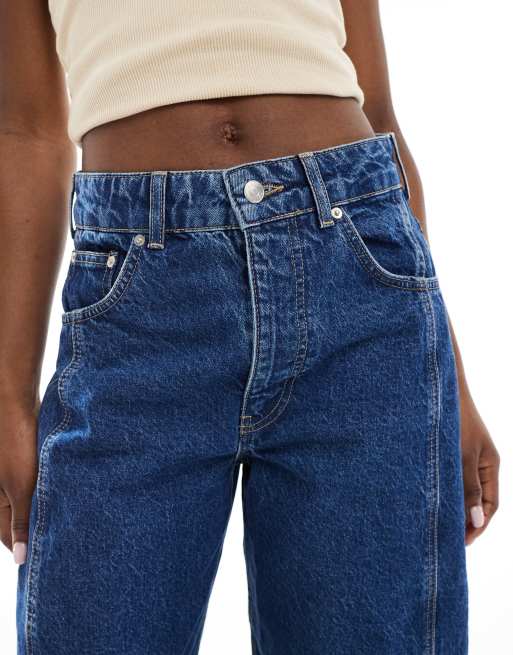 ASOS DESIGN – Verkürzte Oversize-Jeans in Mittelblau mit abgerundetem Beinschnitt und Einsätzen, 5 von 5