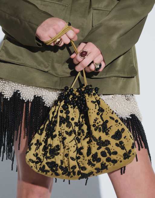 ASOS DESIGN verzierte Tasche in Senfgelb, 3 von 5