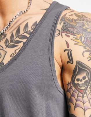 Thumbnail 2 of 4