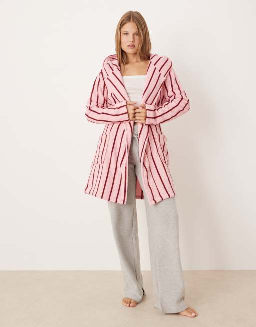 ASOS DESIGN - Vestaglia corta in micro pile a righe