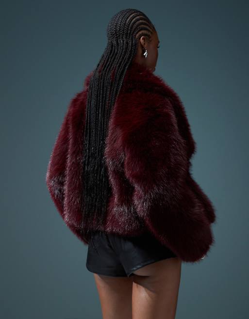 ASOS DESIGN - Veste courte en fausse fourrure - Bordeaux, 4 de 5