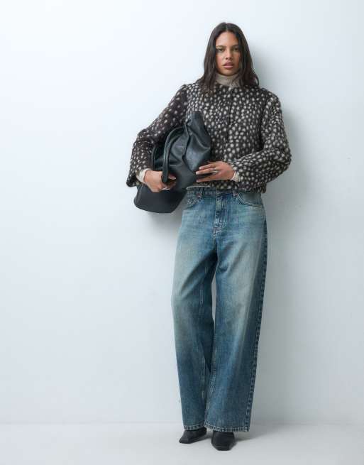 ASOS DESIGN veste courte sans col en faux-fur brossé à imprimé dalmatien, 3 de 5