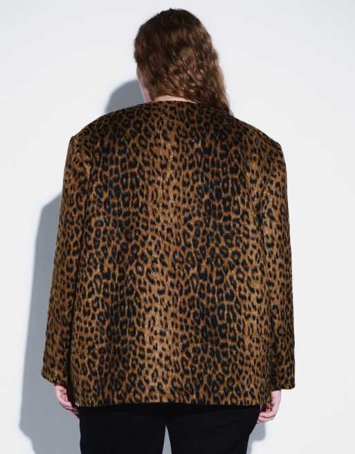 ASOS DESIGN veste courte sans col en matière brossée effet poil de poney imprimé animal, 4 de 4