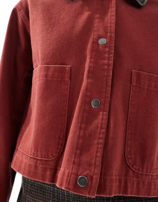 ASOS DESIGN - Veste de travail courte avec col en imitation cuir - Rouge délavé, 3 de 4