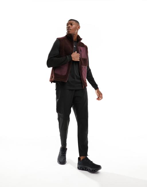 ASOS DESIGN Veste sans manches en imitation peau de mouton