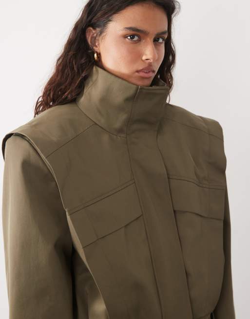 ASOS DESIGN veste sport années 80 à col cheminée et ourlet ceinturé, olive, 2 de 4
