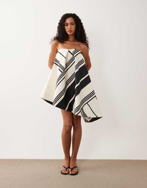 ASOS DESIGN - Vestido corto smock con bajo asimétrico y estampado de rayas monocromas - view 1