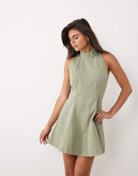 ASOS DESIGN - Vestido corto verde oliva lavado con cuello alzado y costuras de sarga gruesa - view 1