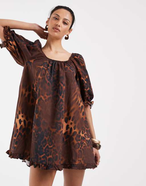 ASOS DESIGN - Vestido de corte trapecio con estampado de leopardo y volantes en las mangas, 2 de 4