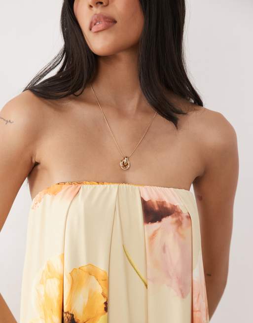 ASOS DESIGN - Vestido largo amarillo con estampado floral y escote palabra de honor, 3 de 4
