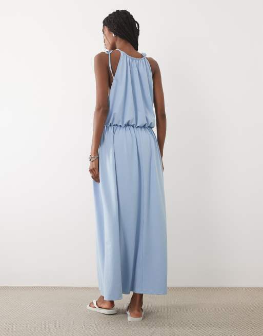 ASOS DESIGN - Vestido largo azul claro con cuello halter y diseño estilo blusón, 4 de 4