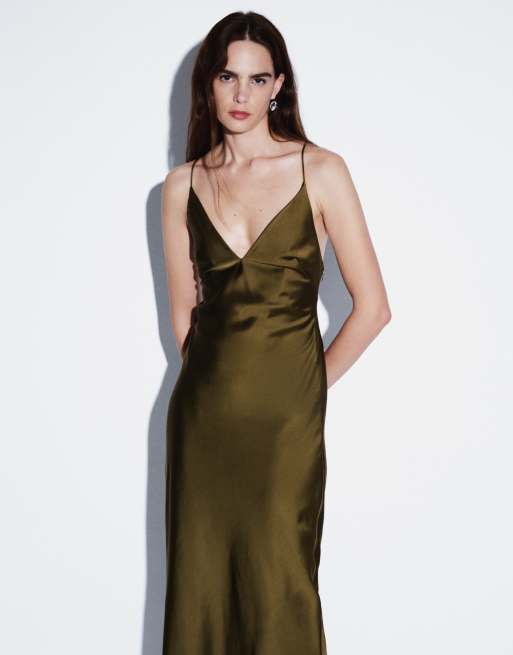 ASOS DESIGN - Vestido largo caqui de tirantes con lazo en la espalda de satén, 4 de 4