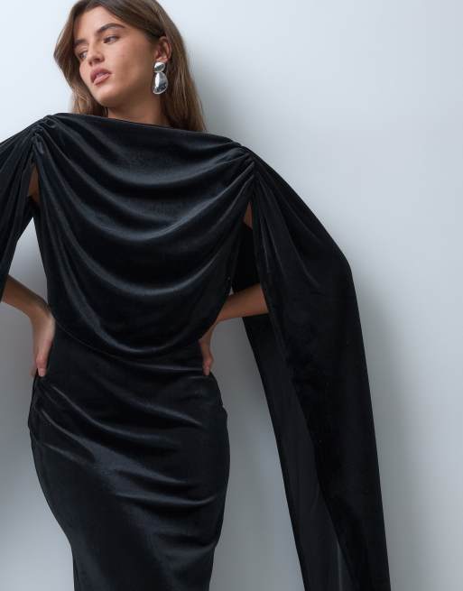 ASOS DESIGN vestido largo de terciopelo con detalle de pañuelo drapeado en negro, 3 de 4