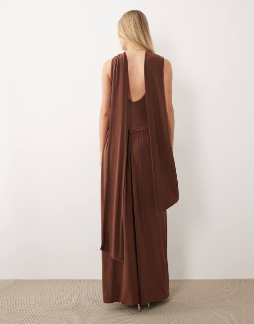 ASOS DESIGN - Vestido largo marrón chocolate ceñido con detalle de fular, 4 de 4