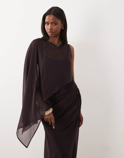 ASOS DESIGN - Vestido largo marrón chocolate oscuro asimétrico con mangas murciélago drapeadas, 3 de 4