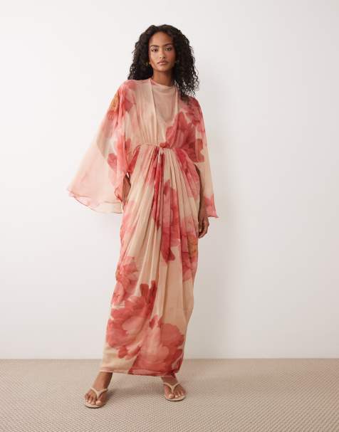 ASOS DESIGN - Vestido largo rosa con estampado floral, cuerpo drapeado estilo capa, falda y espalda abiertas y detalle de borla - view 1
