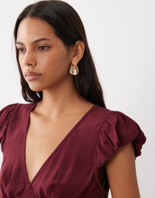 ASOS DESIGN - vestido largo tipo tea con mangas abullonadas y cuello de pico en ciruela, 2 de 4