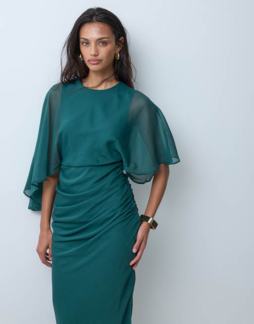 ASOS DESIGN - vestido maxi de gasa con mangas asimétricas en verde oscuro, 5 de 5