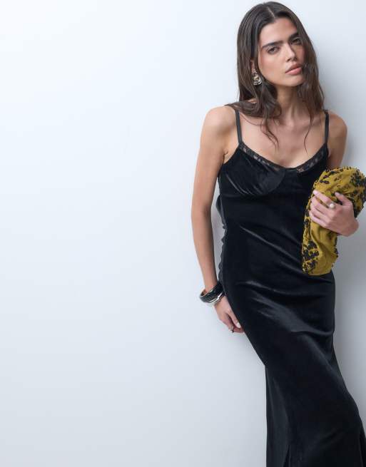 ASOS DESIGN vestido maxi de terciopelo y encaje con tirantes en negro, 5 de 5