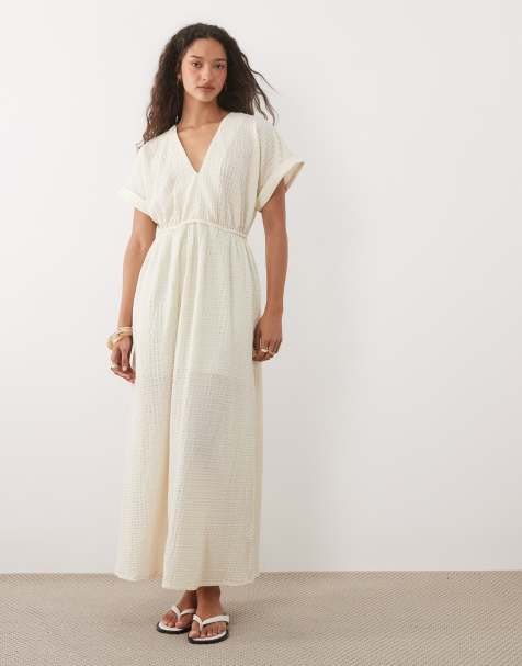 ASOS DESIGN - Vestido midi blanco con vuelo de punto texturizado - view 1