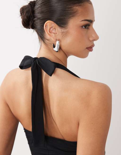 ASOS DESIGN - Vestido midi negro fruncido con cuello halter, 3 de 4